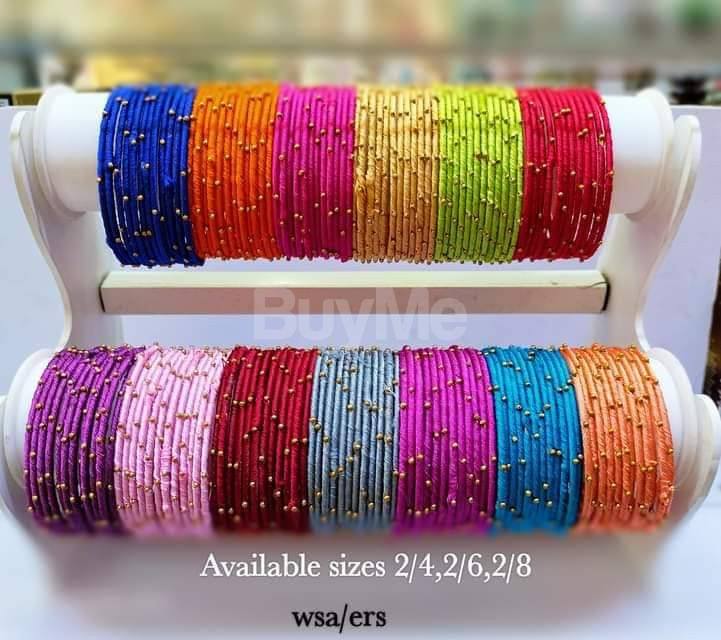 ELEGANT BANGLES SET