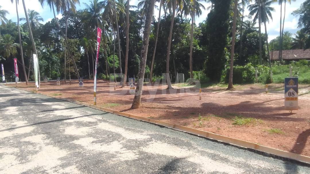 LAND FOR SALE IN SEEDUWA - GOLDEN GATE BY SAVI LANDS