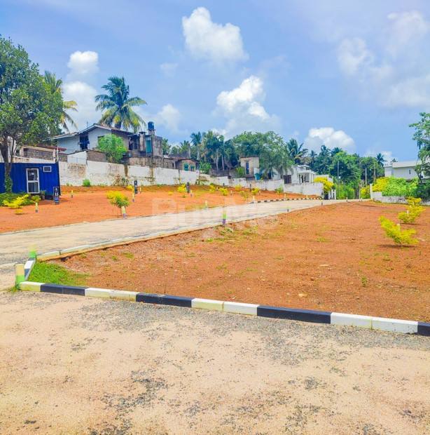 LAND FOR SALE IN THALAWATHUGODA - NOTTING HILL BY SAVI LANDS