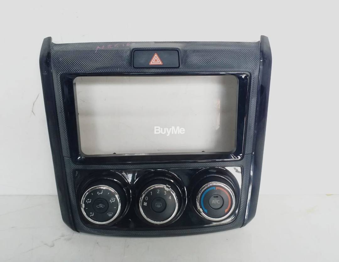 AIR CONDITIONER SWITCH WITH FRAME - TOYOTA COROLLA AXIO NZE161
