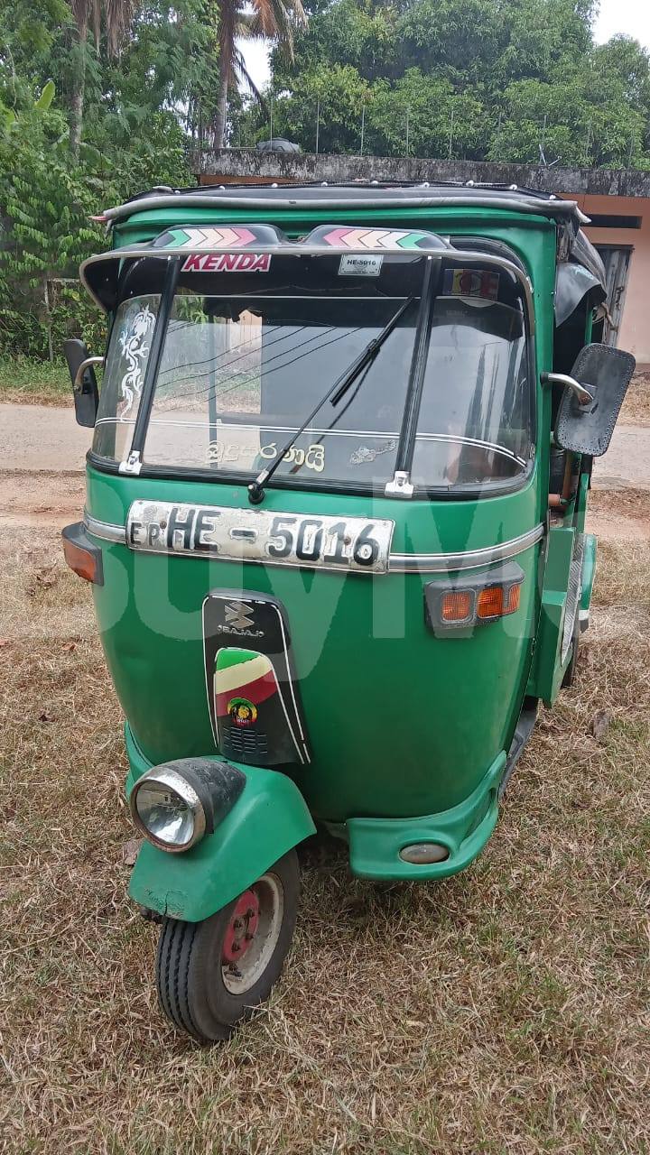 BAJAJ THREEWHEEL FOR SALE