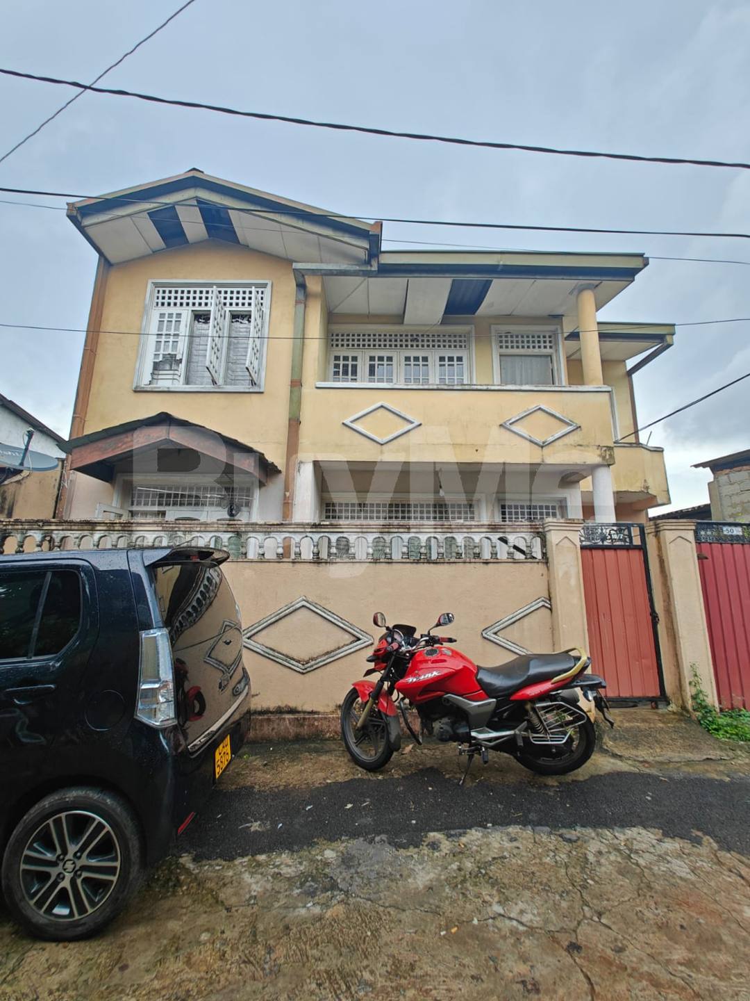 VALUABLE AND CHAMMING HOUSE FOR SALE IN KOLONNAWA