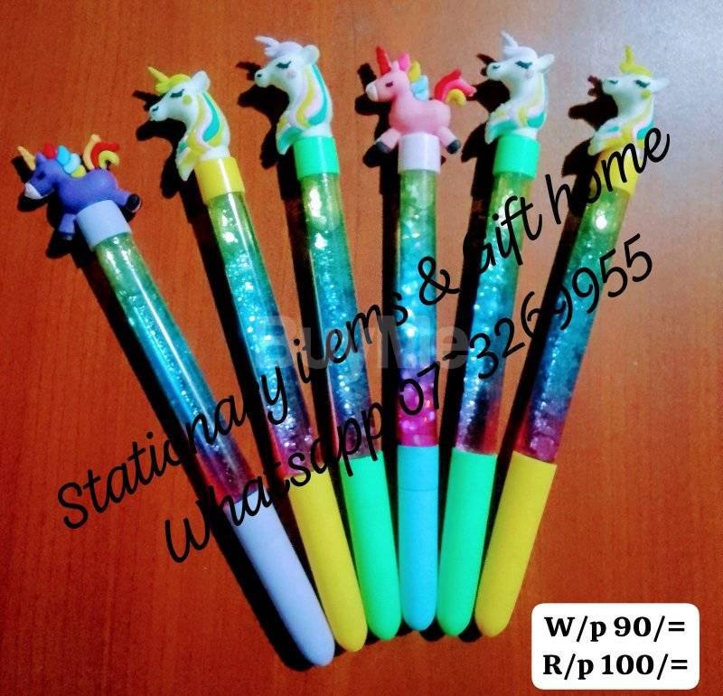 COLORFUL UNICORN FANCY PENS
