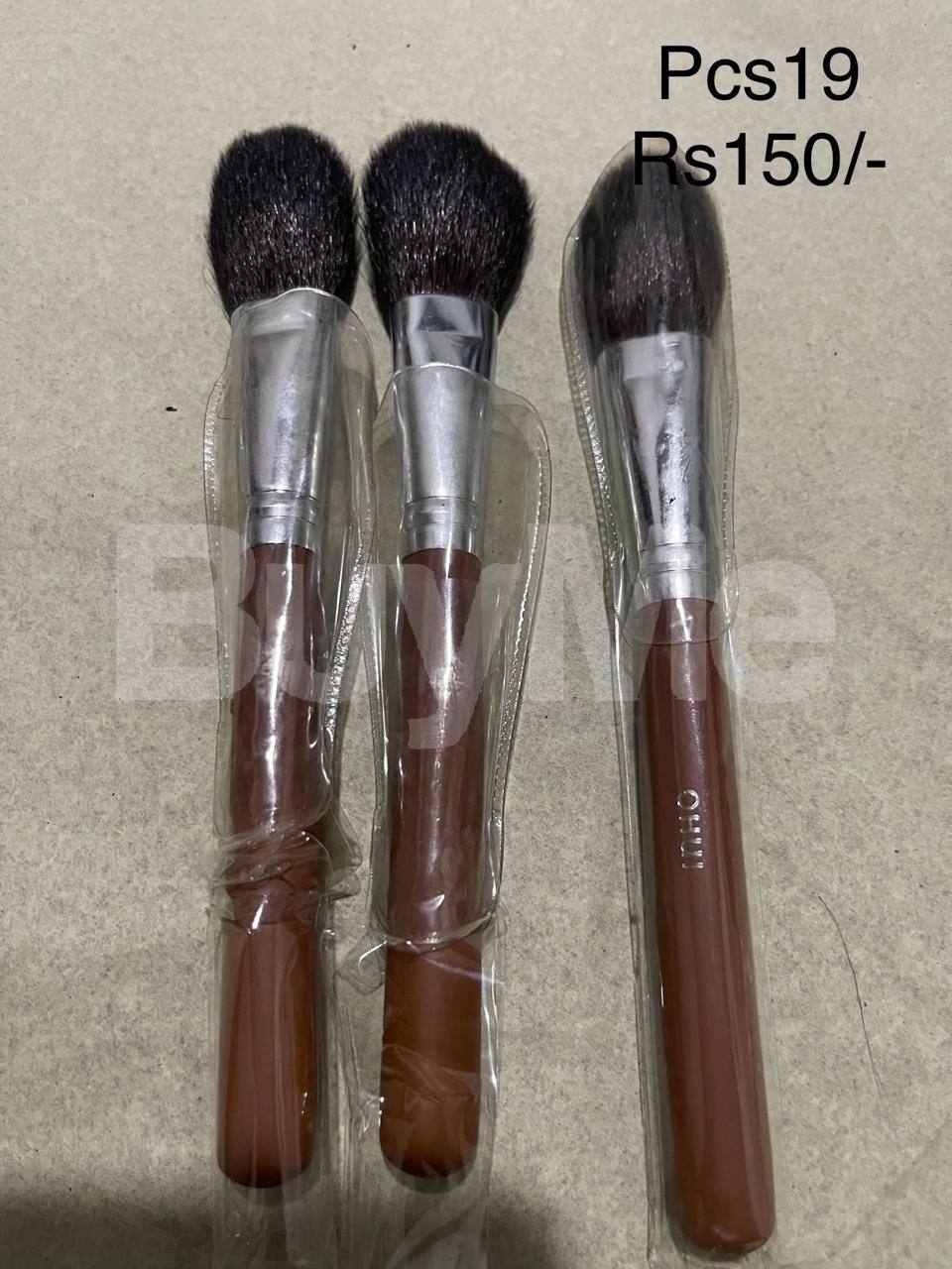 POWDER MAKE UP BRUSH