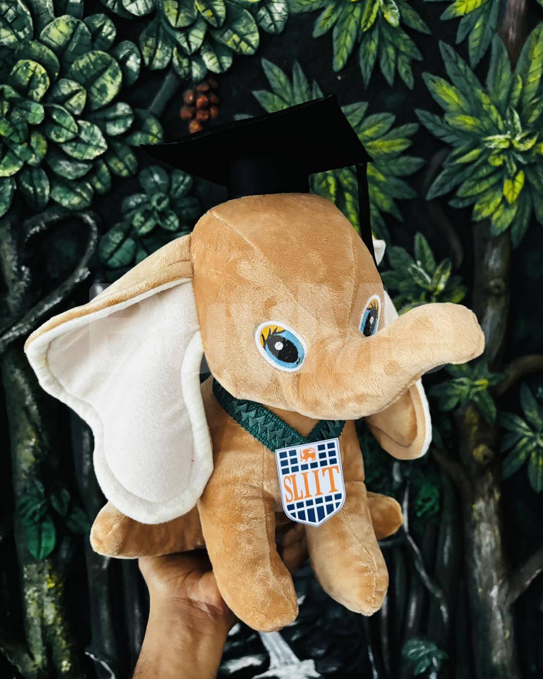 CUTE ELEPHANT GIFT ITEM - 24CM SIZE