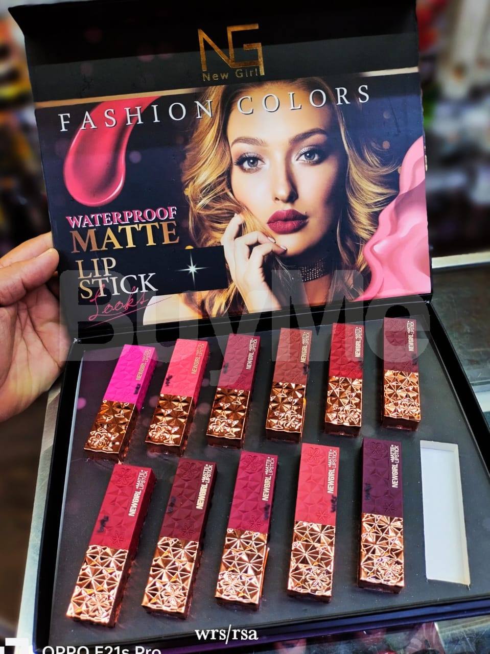 MATTE LIPSTICK