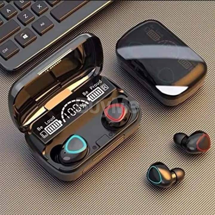 M10 EARBUDS