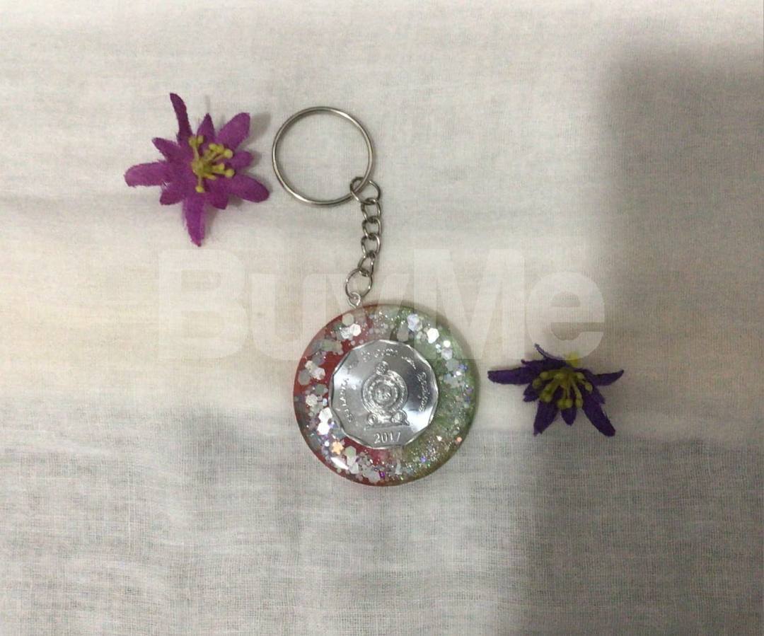 COIN ATTACHED RESIN KEY TAG