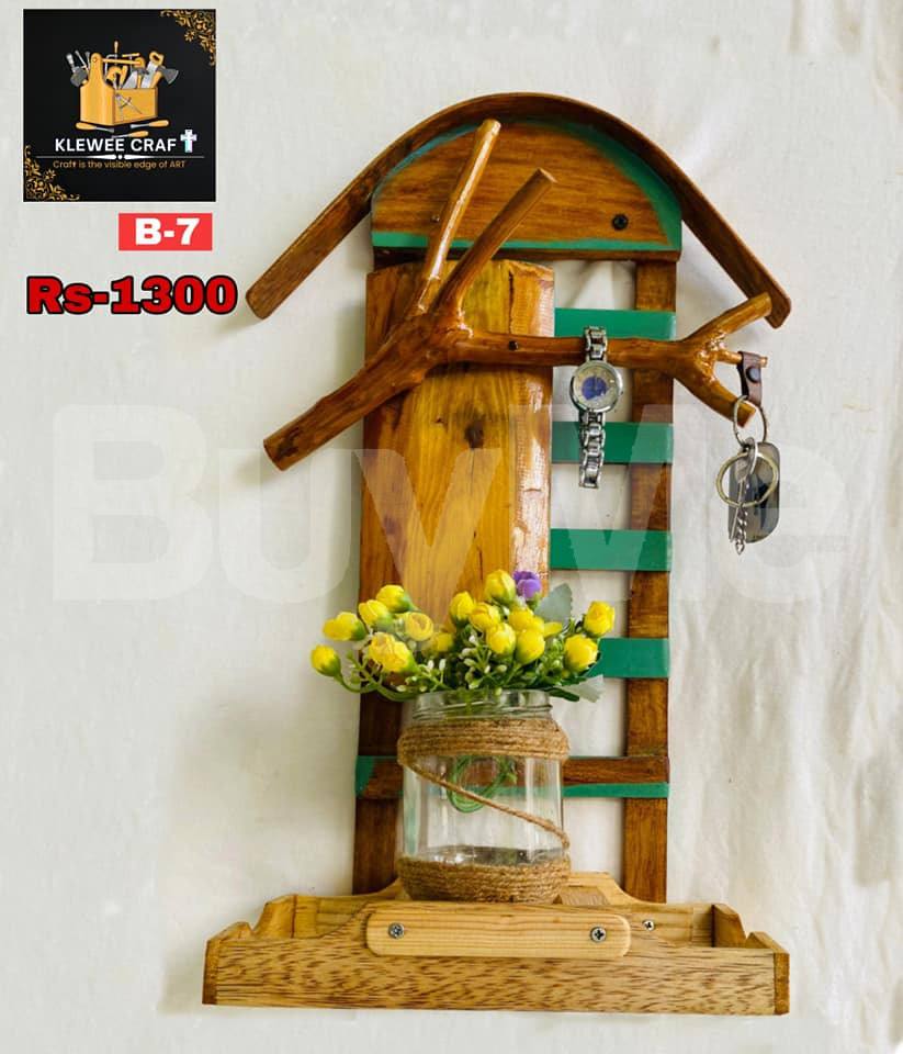 WOODEN WALL DECOR AND KEY HANGER