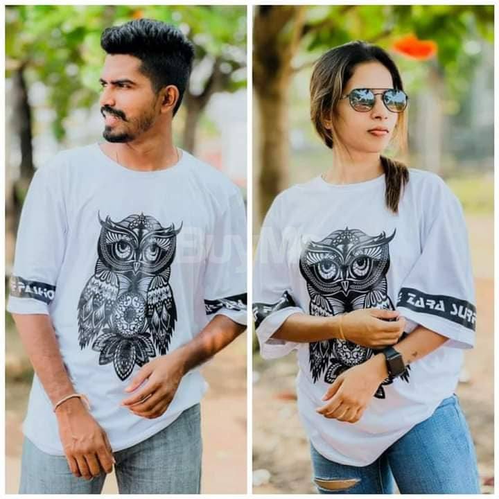 CASUAL UNISEX WHITE TSHIRT