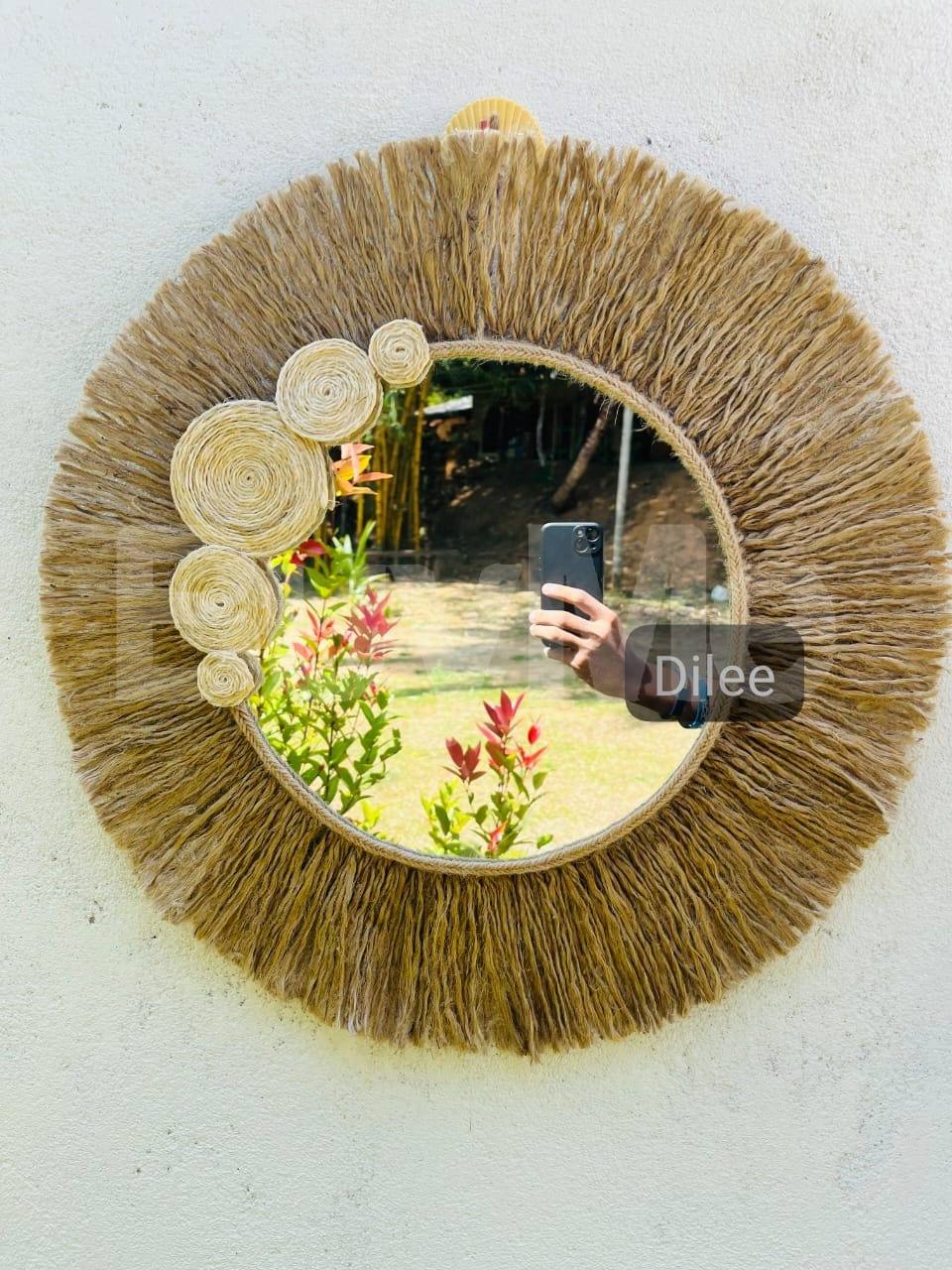 BROWN MIND WALL HANGER 5 INCH