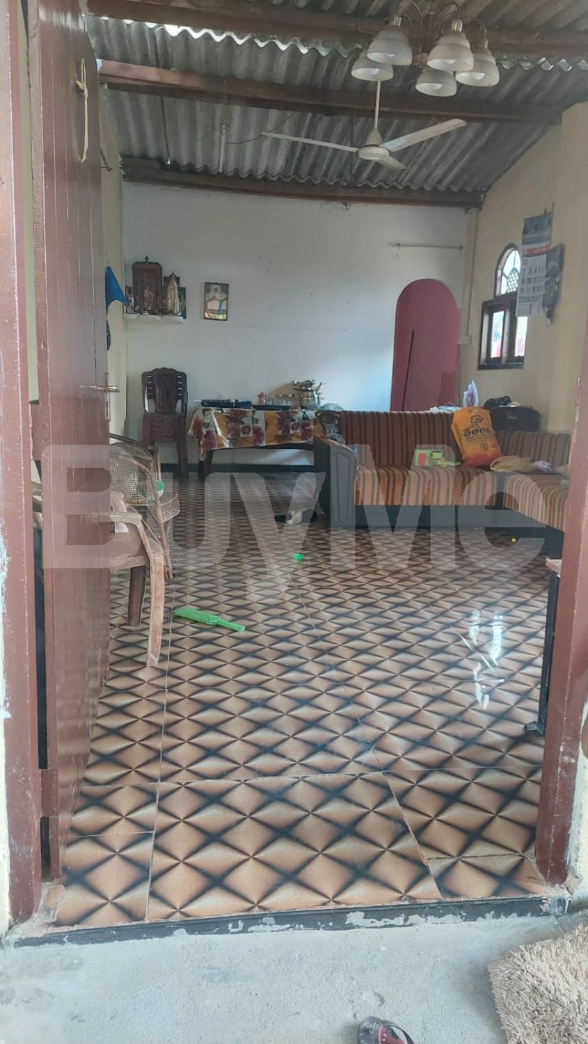 HOUSE FOR SALE IN WATTALA