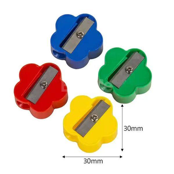 PLASTIC PENCIL SHARPENER FLOWER SHAPED