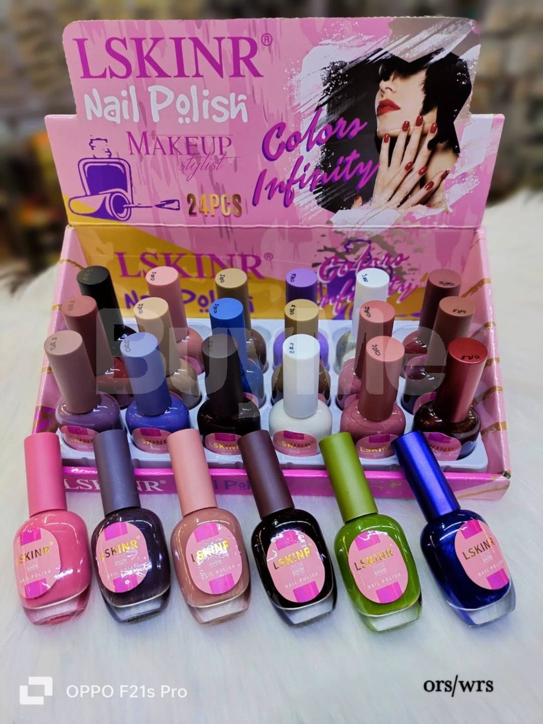PREMIUM COLLECTION NAIL POLISH