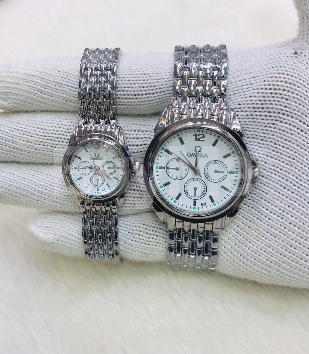COUPLE CHAIN WATCHES