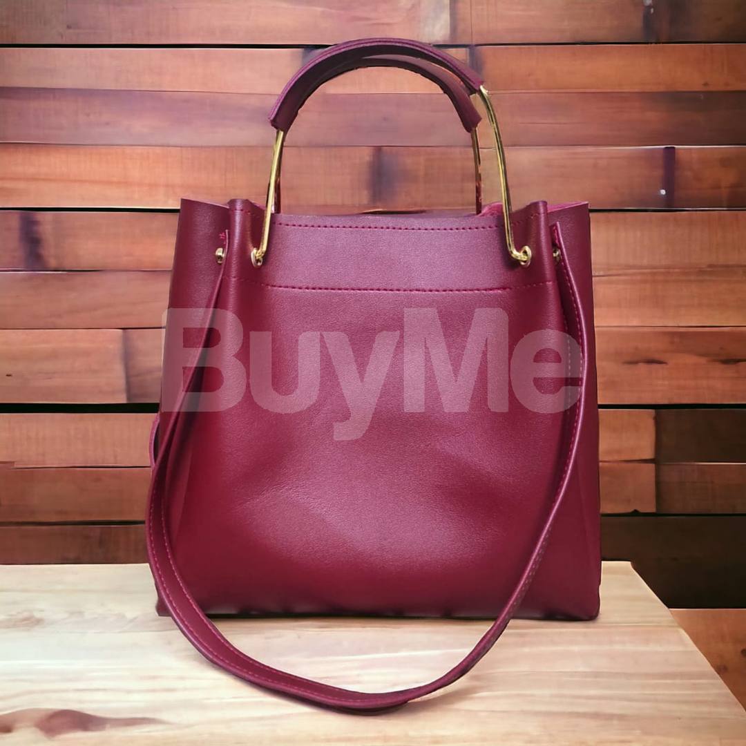 FASHIONABLE HAND BAG DESIGN