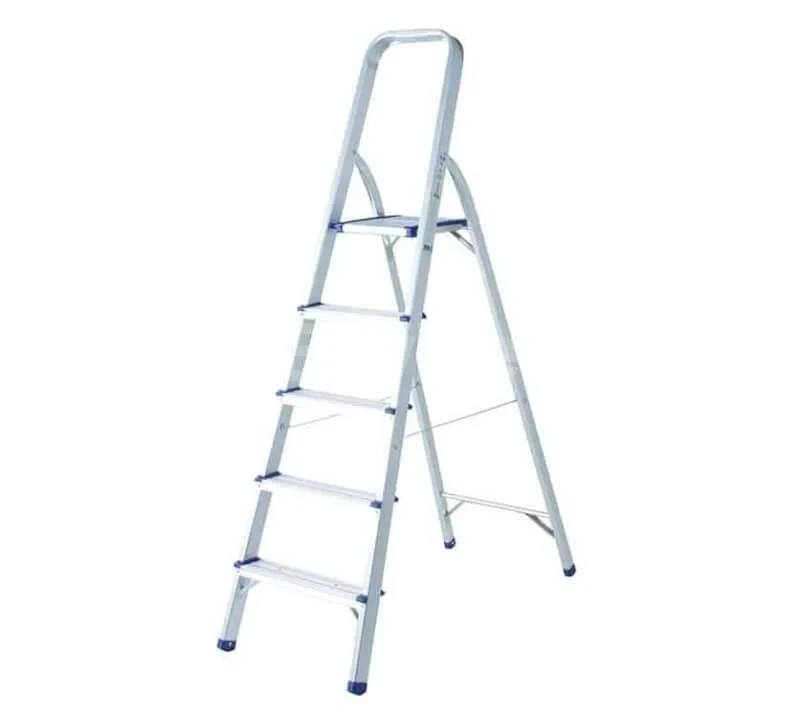 DOMESTIC ALUMINIUM LADDER