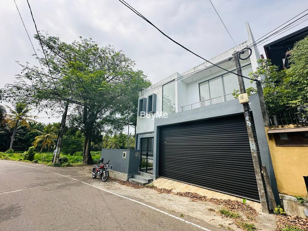 NEWLY BUILT LUXURY 2 STOREY HOUSE FOR SALE IN MIRIHANA NUGEGODA - (S282)