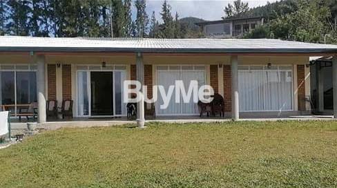 Holiday bungalow available for sale in kandy , peradeniya