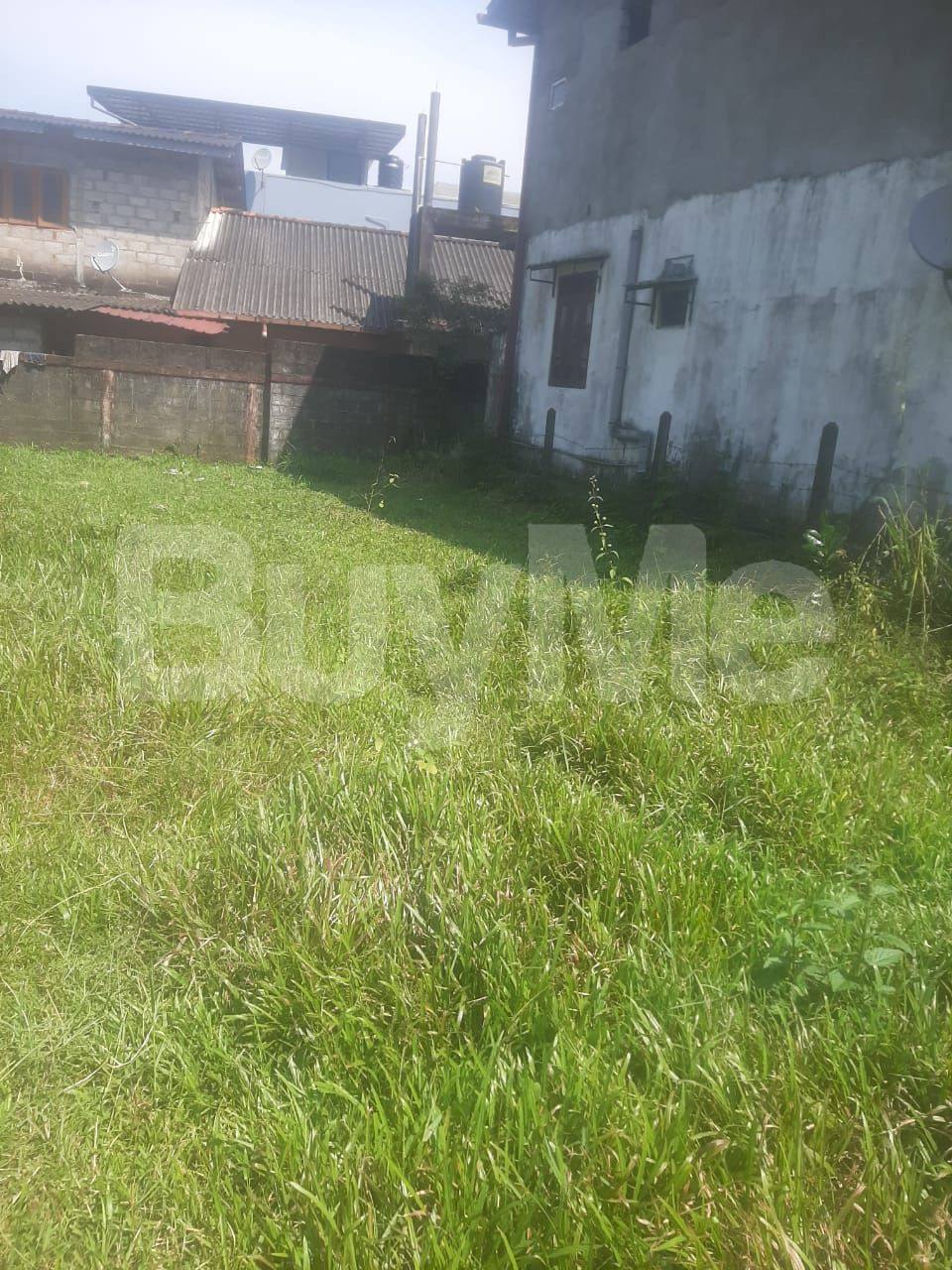 15.5 PERCH LAND FOR SALE IN ATHURUGIRIYA