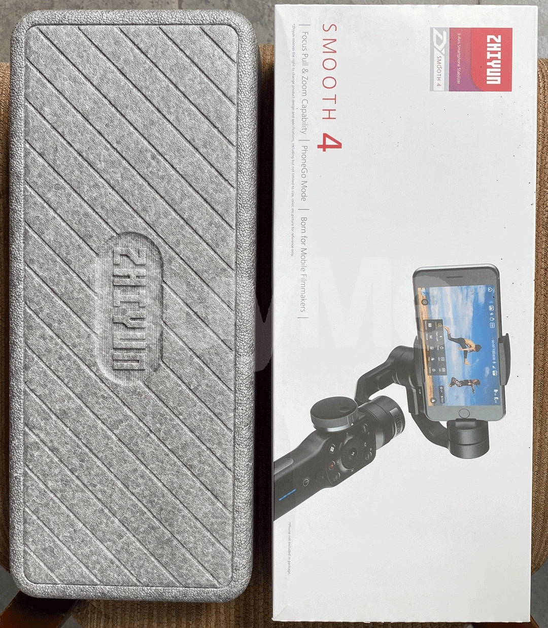 ZHIYUN SMOOTH 4 MOBILE GIMBAL