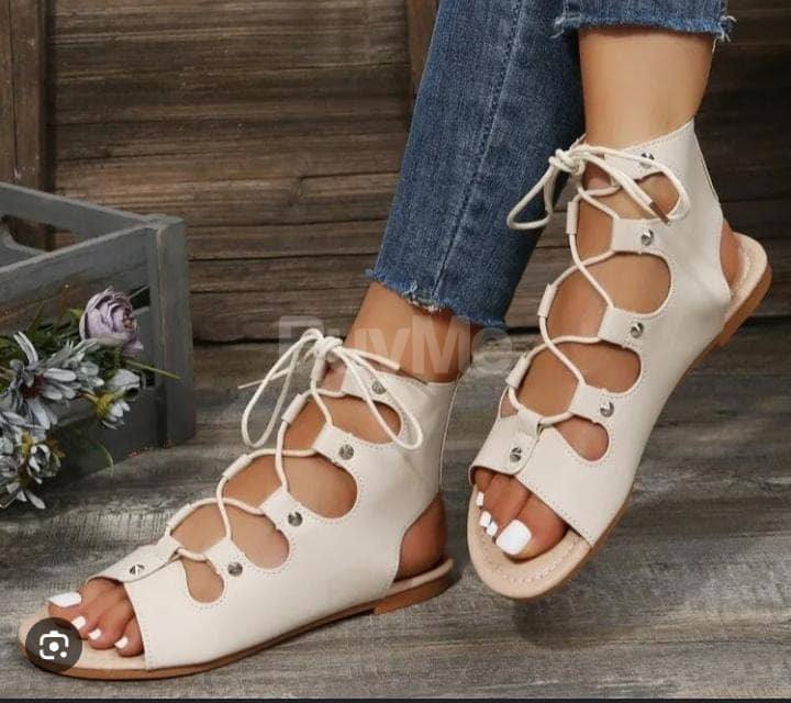 WOMEN'S SLIPPER