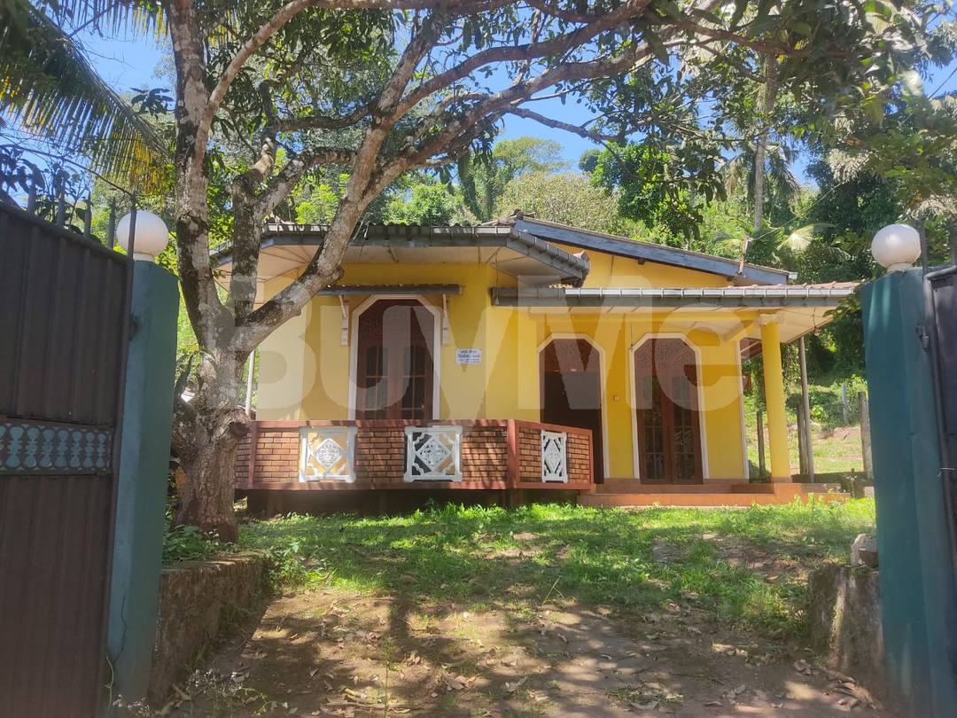 LAND WITH HOUSE FOR SALE IN MATALE