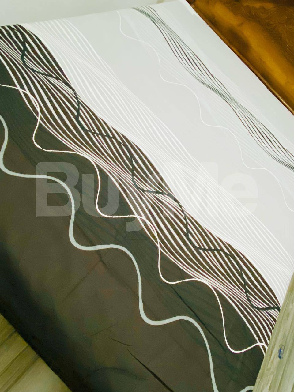 STUNNING PRINTED BEDSHEET - BLACK & WHITE
