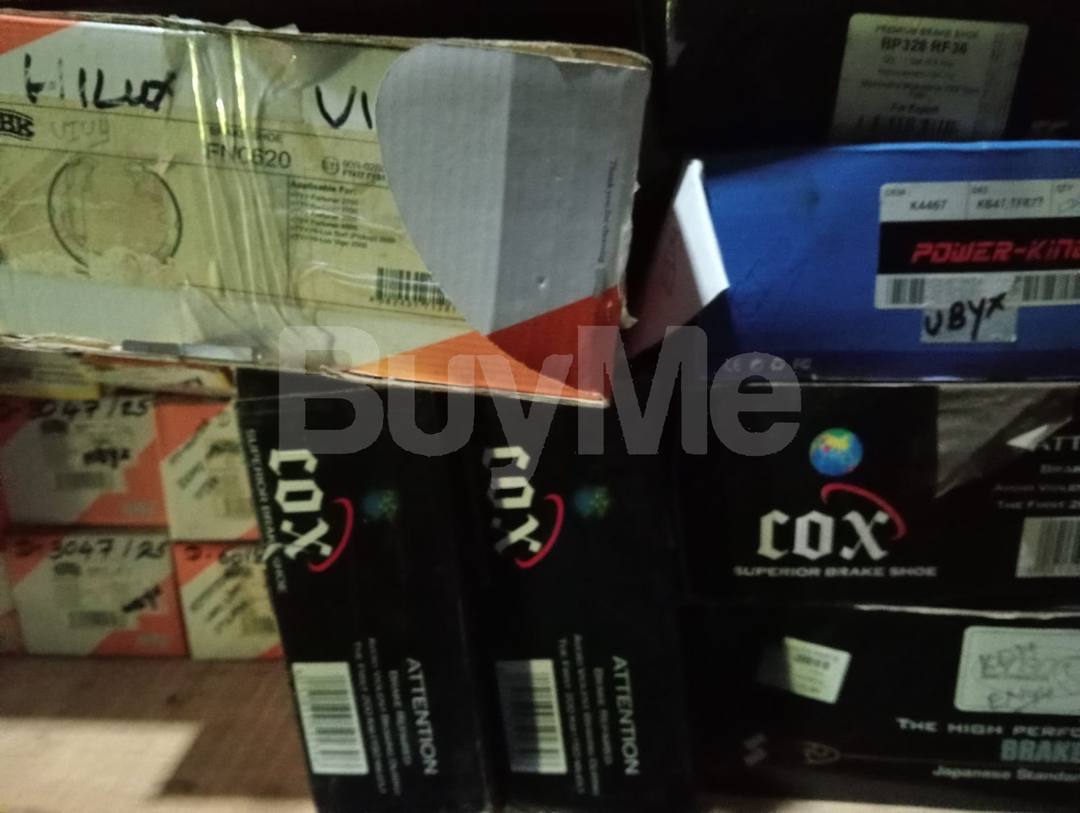 VEHICLE SPARE PARTS BODY PARTS LOT SELLING