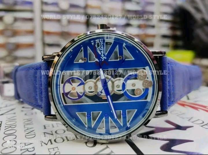 GENTS BELT WATCH
