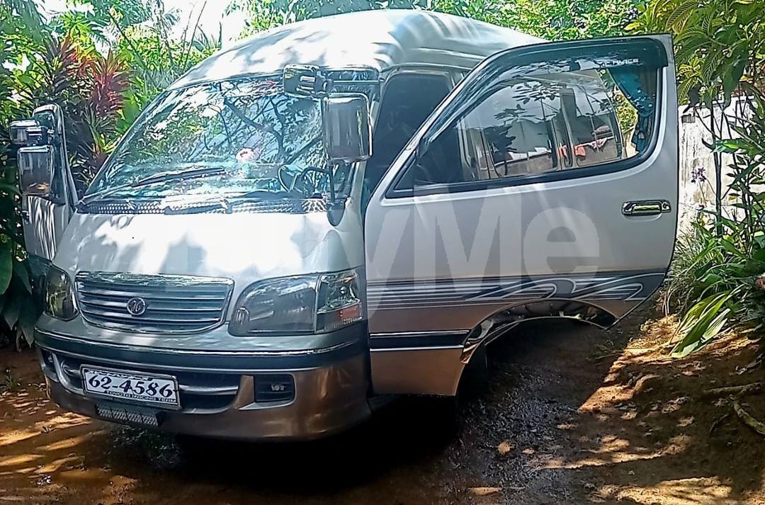 DOLPHIN HIGH ROOF VAN FOR RENT