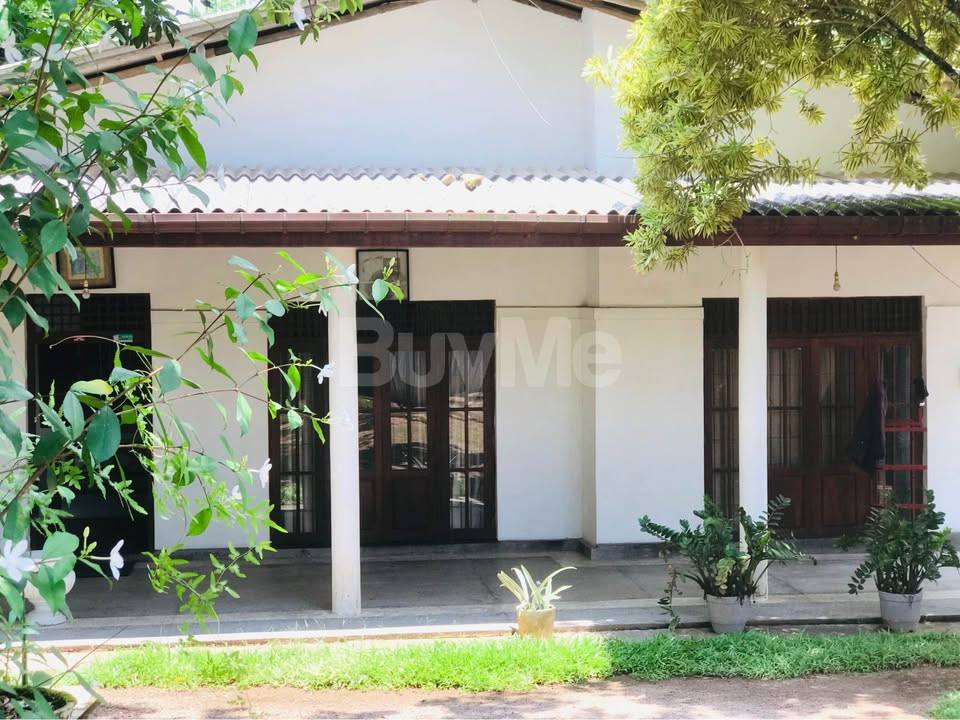 HOUSE FOR SALE IN PILIKUTTHTHUWA GAMPAHA