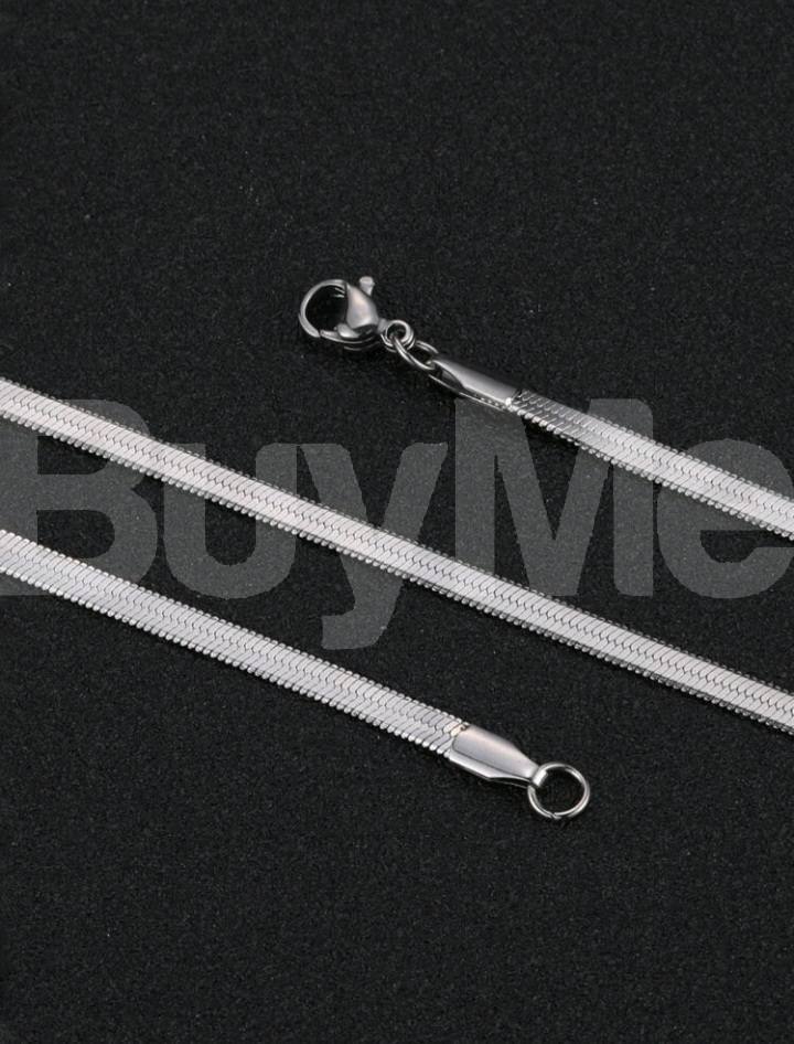 FLAT CHAIN NECKLACE COLLECTION