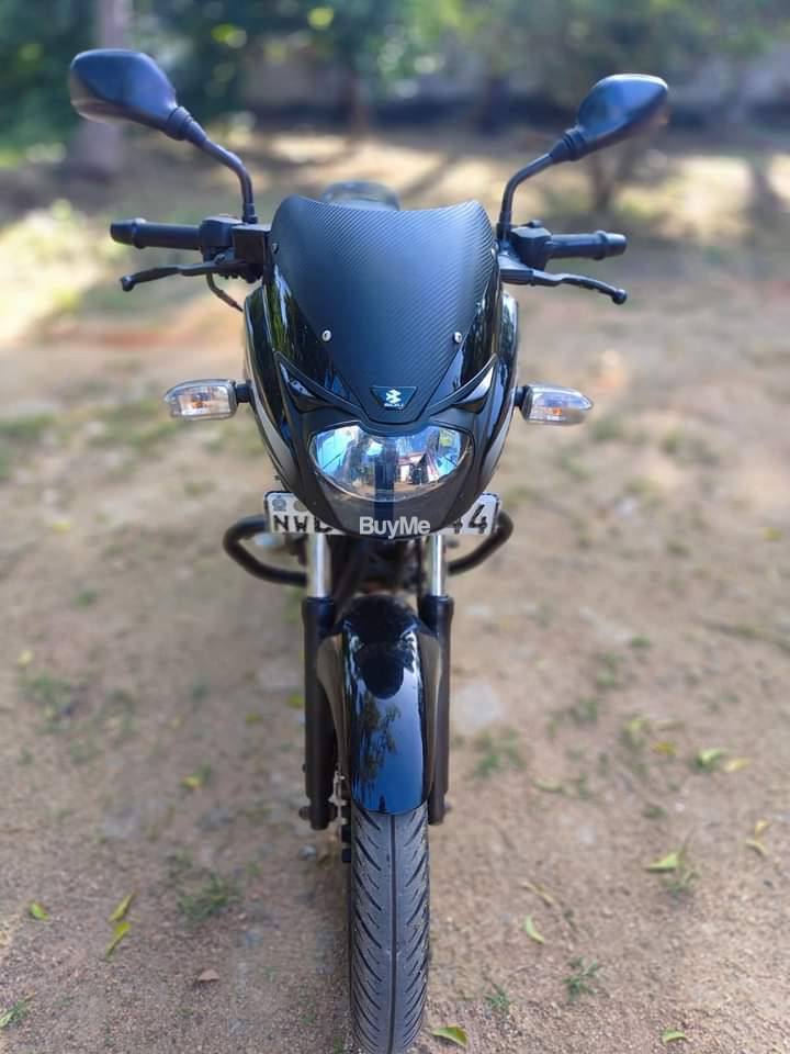 PULSAR 150 - 2017