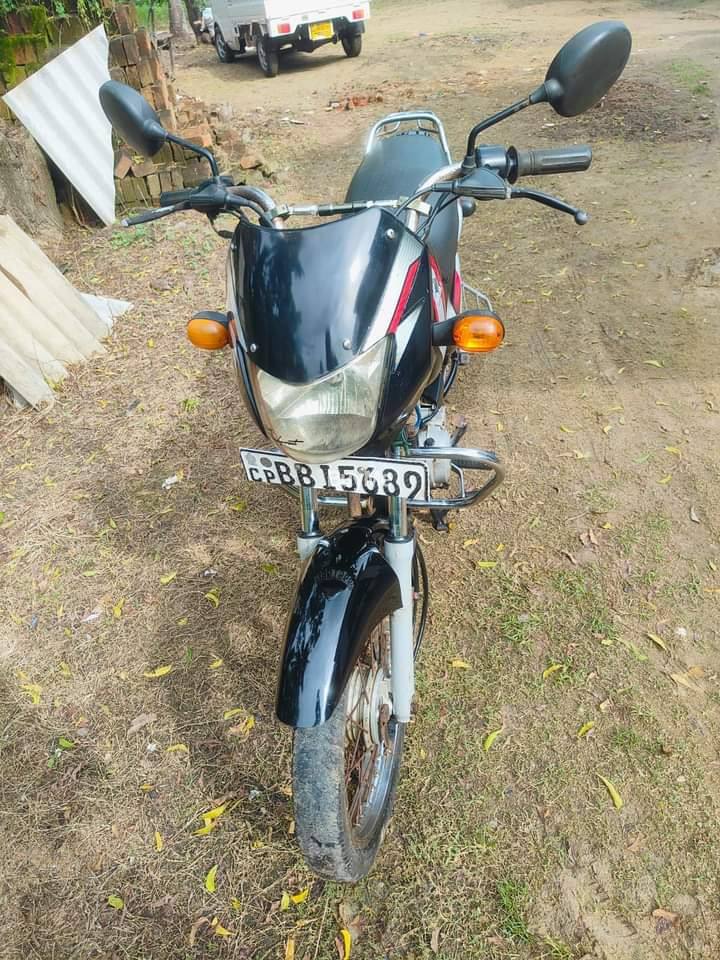 BAJAJ CT 100 - 2014 - BBI