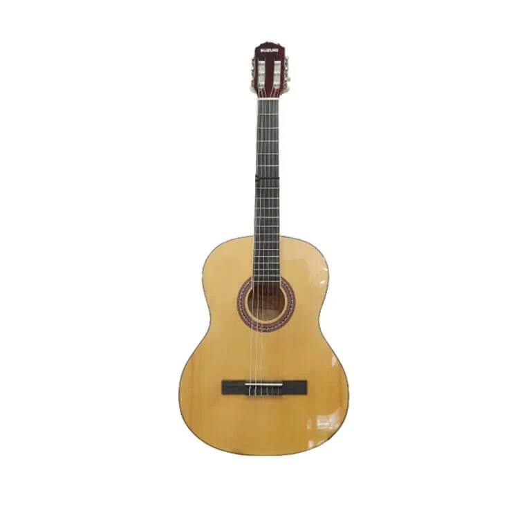 SUZUKI CLASSICAL GUITAR WITH COVER EC3920