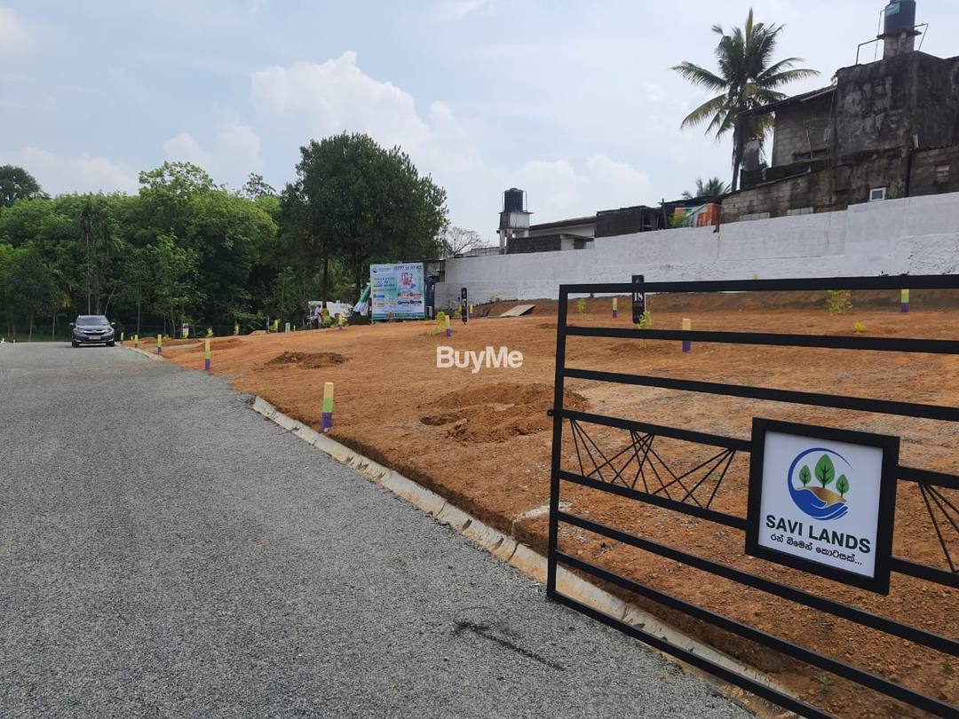 LAND FOR SALE IN THALAWATHUGODA - NOTTING HILL