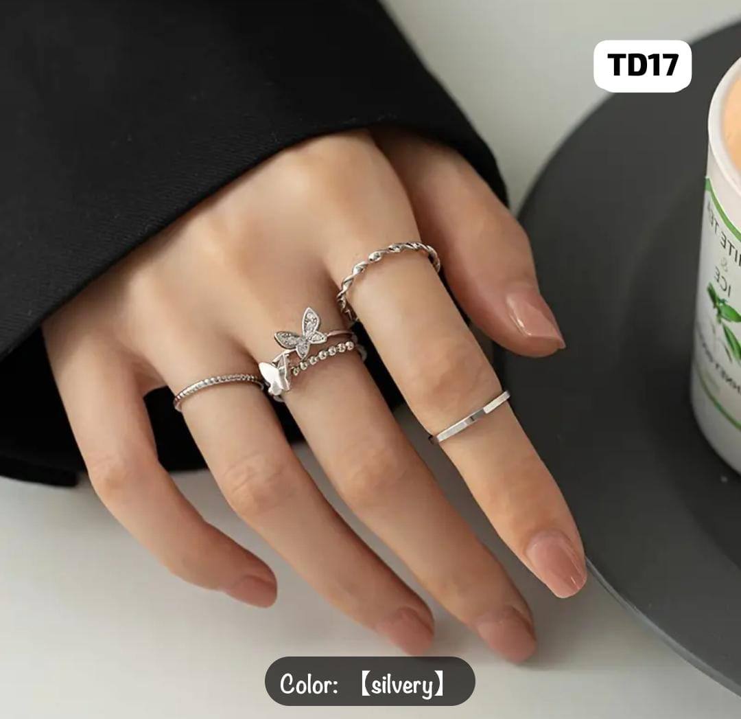 SILVER RING SET