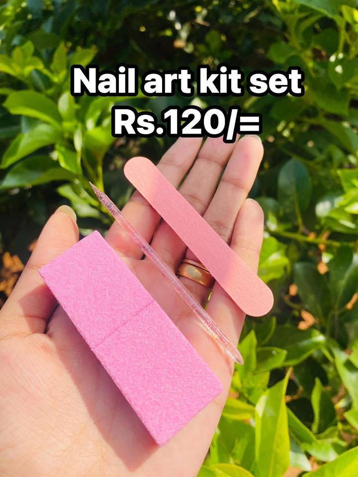 NAIL ART KIT