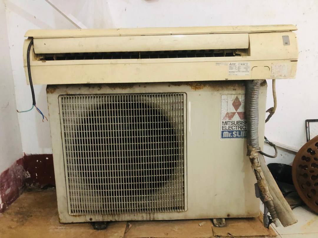 AIR CONDITION