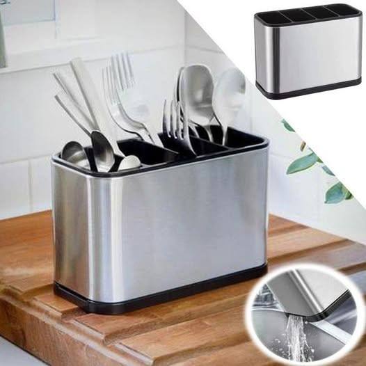 KNIFE AND SPOON HOLDER
