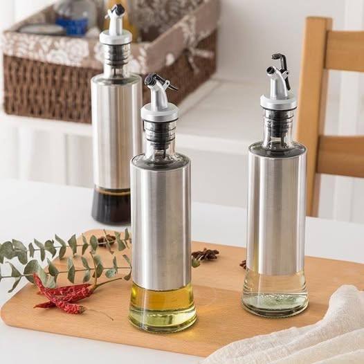 OIL BOTTLES GLASS