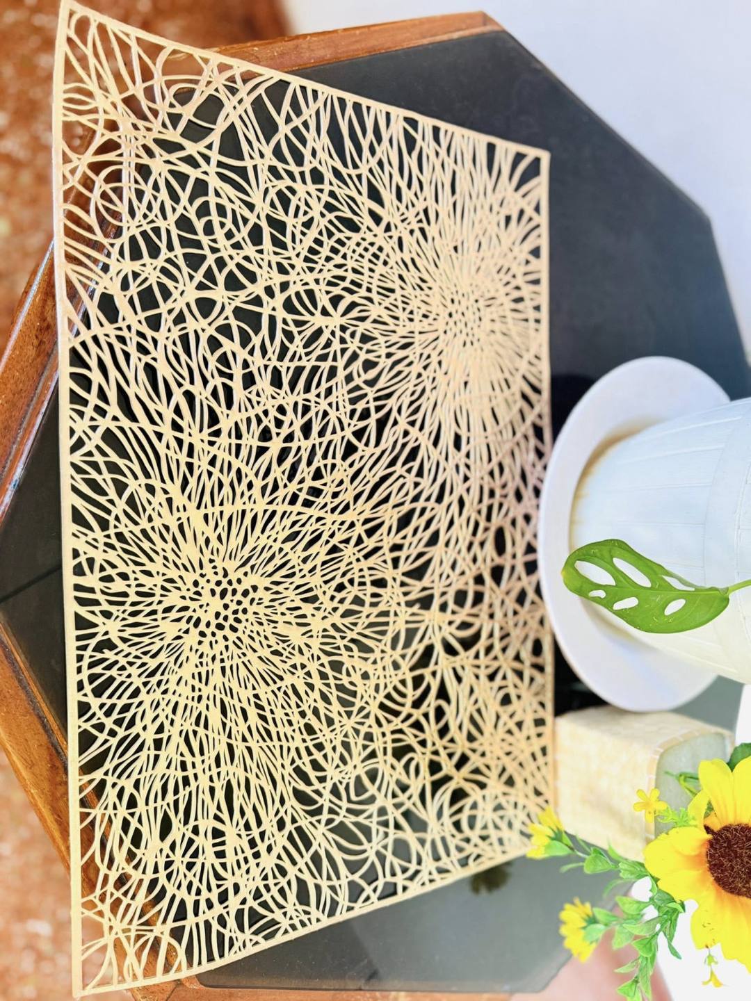 TABLE MATS
