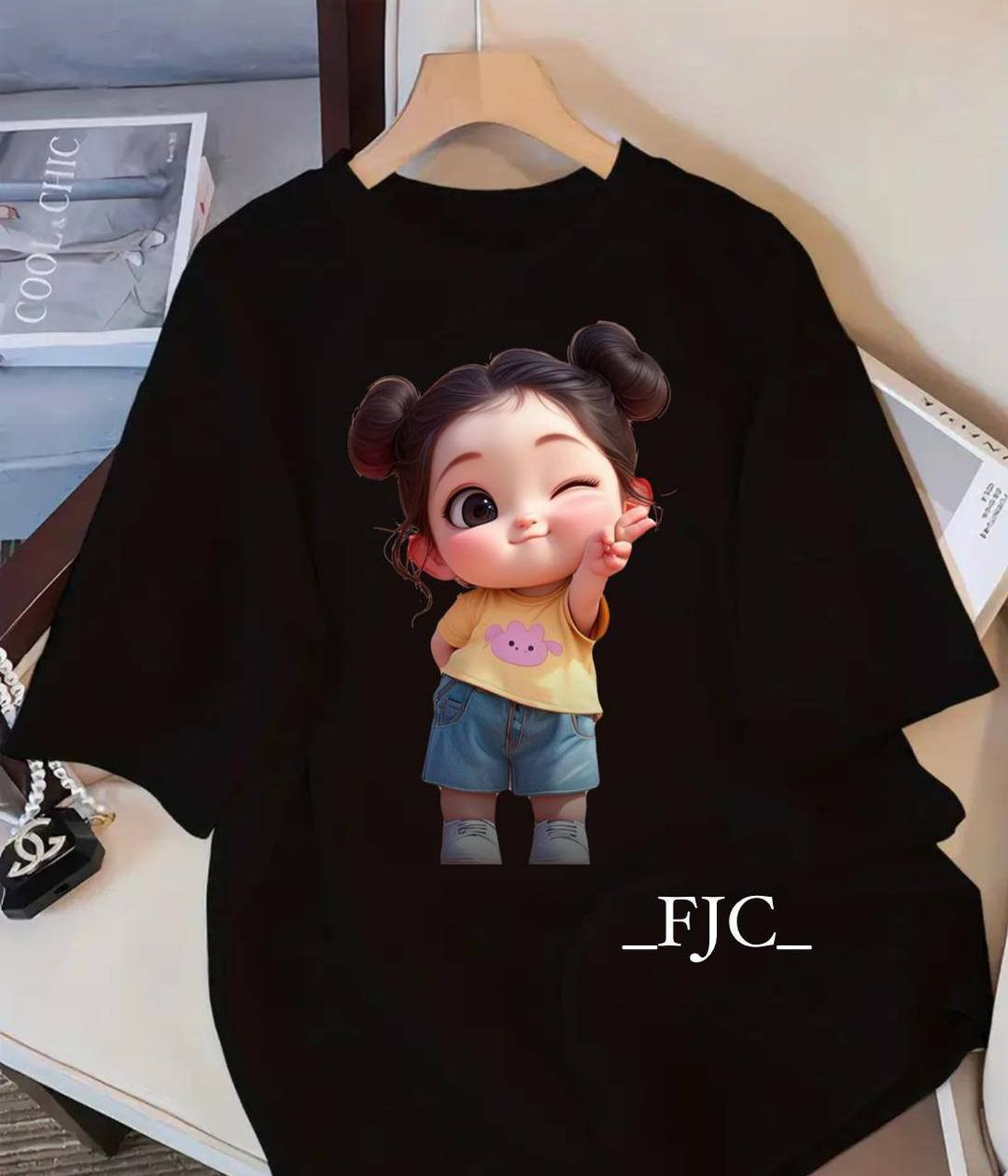 TRENDY BLACK T SHIRT FOR LADIES