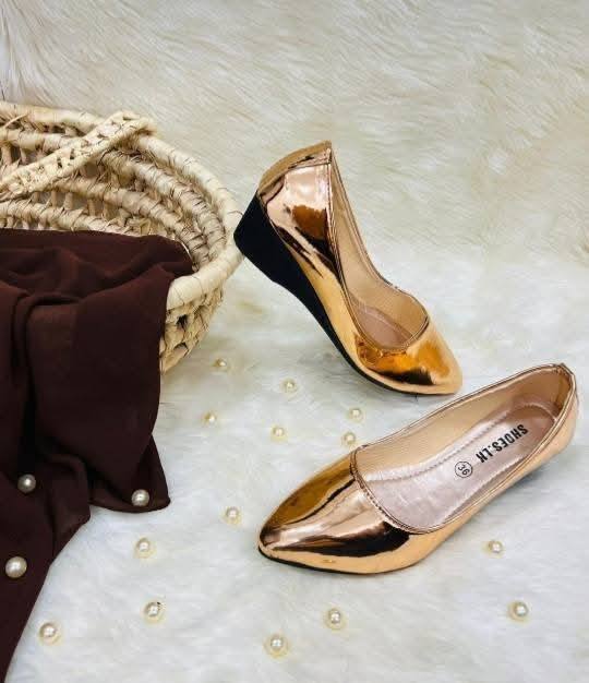 LADIES WEDGE HEELS