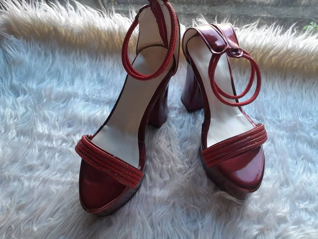 HEELS FASHION