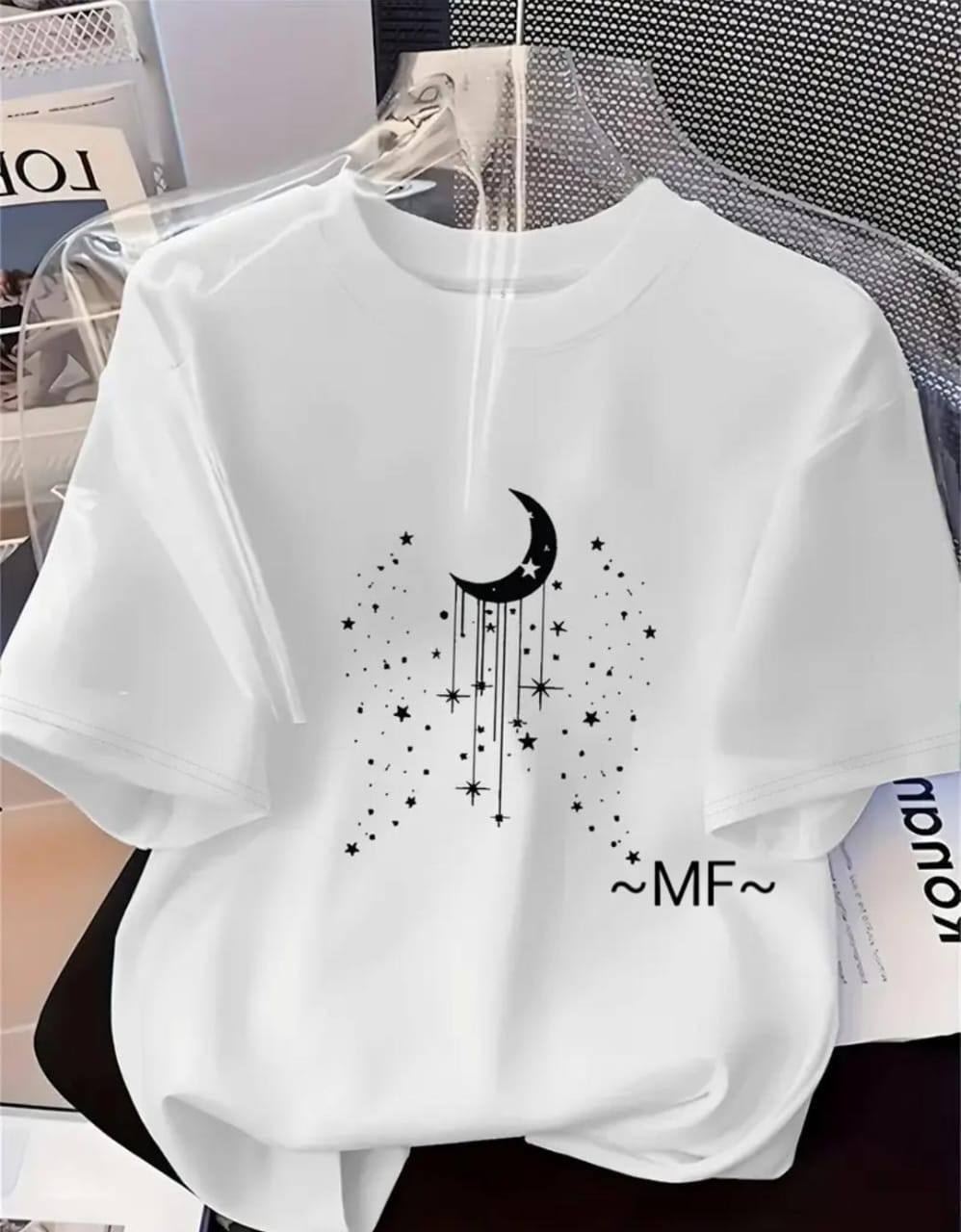 WHITE TEE WITH 'HALF MOON' PRINT