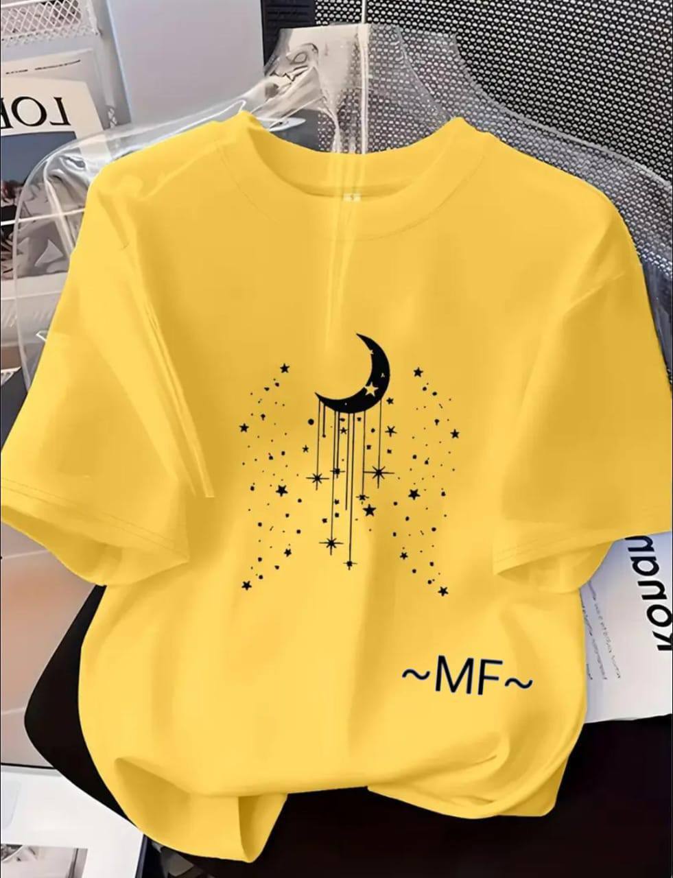 YELLOW TEE WITH 'HALF MOON' PRINT