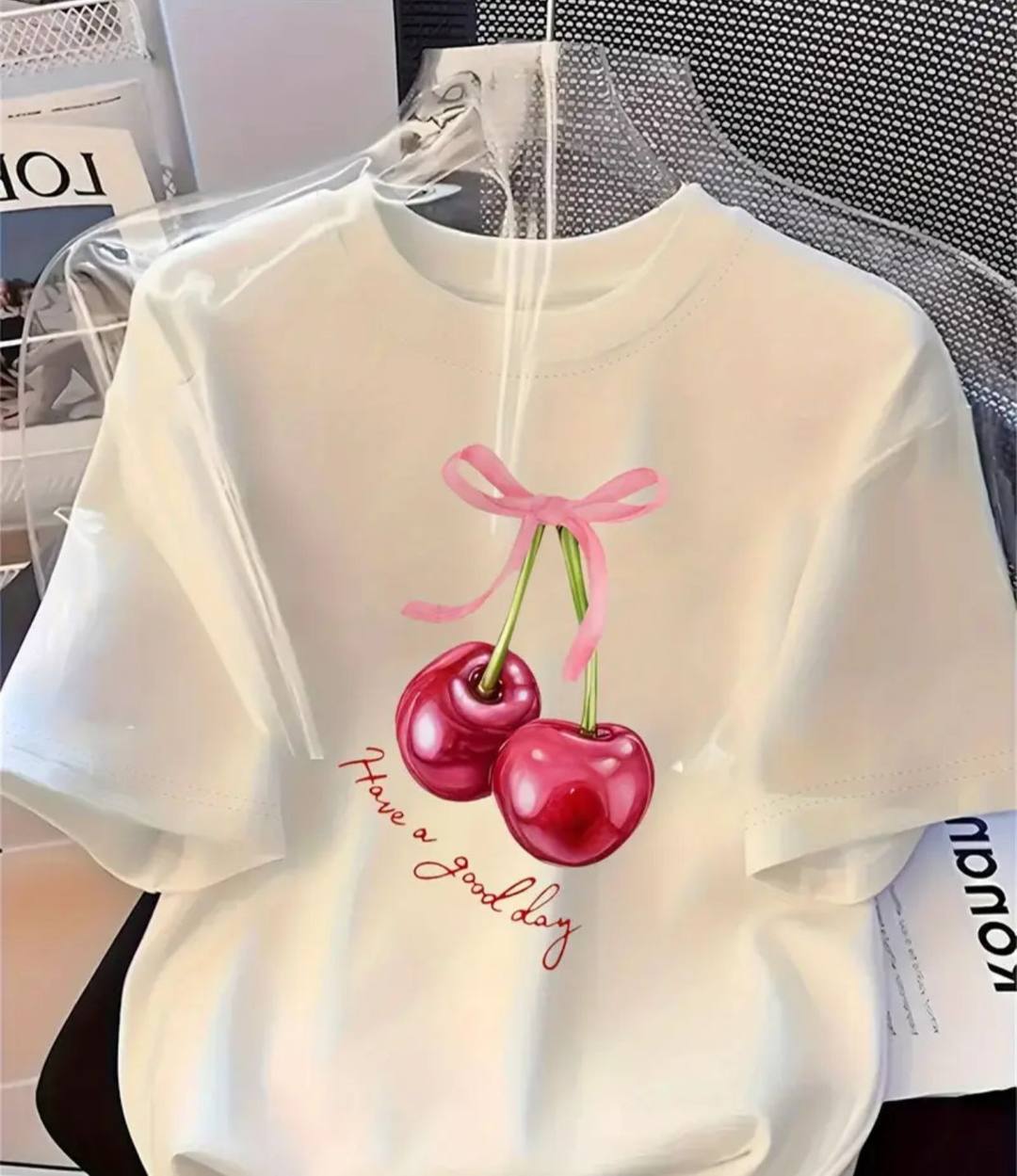 CHERRY DESIGN T SHIRT