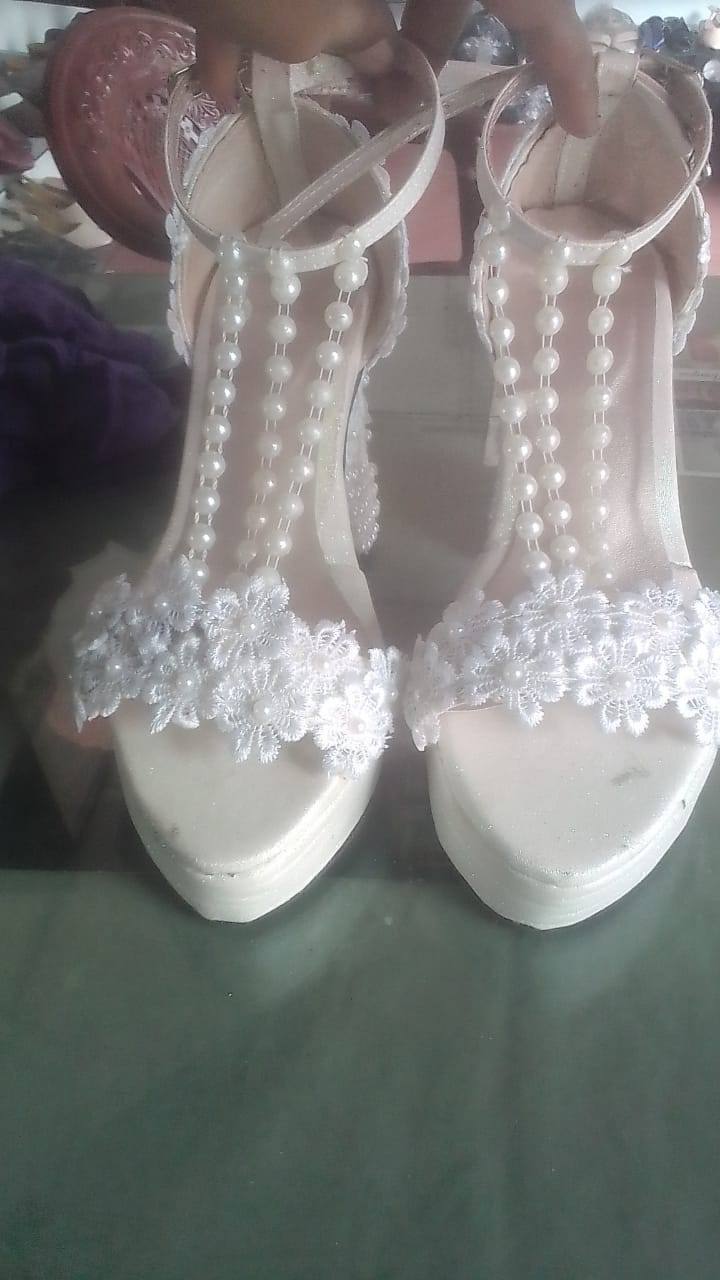 PEARL BRIDAL HEELS